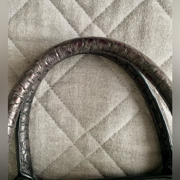 Michael Kors Large Croc Embossed Selma Satchel - Picture 9 of 9